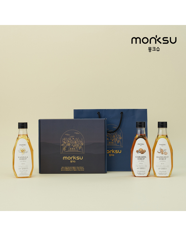몽크슈 [몽크슈] 커피 시럽 선물세트3종B_바닐라+헤이즐넛+카라멜 착용컷