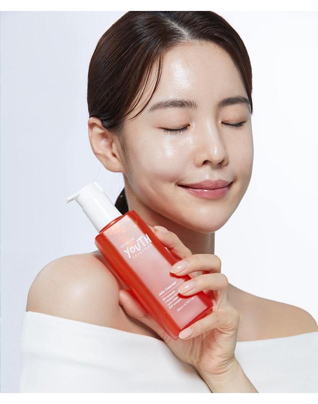 더셀랩 유스 쫀득 모공 재생 겐 곤약 젤 클렌저 200ml (+고급쇼핑백) 착용컷