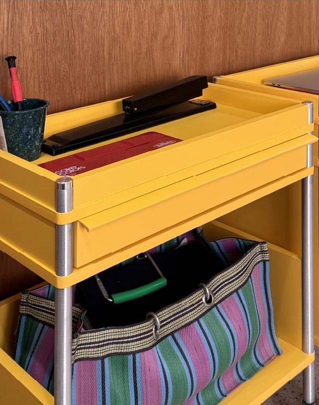 썰틴타입 썰틴타입 트롤리 선반 타입 - Trolley Shelf Type 착용컷
