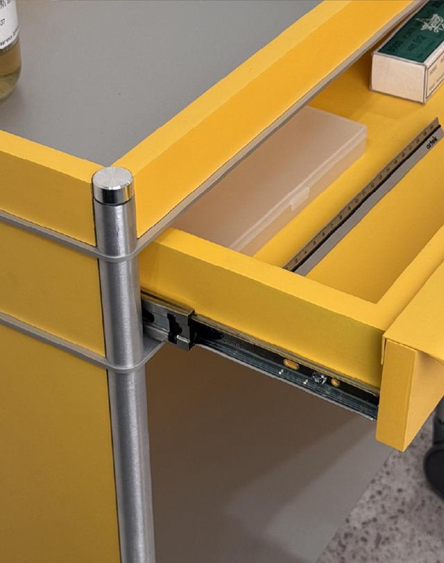 썰틴타입 썰틴타입 트롤리 선반 타입 - Trolley Shelf Type 착용컷