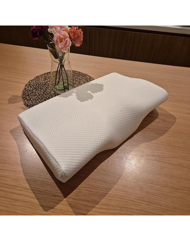 하이얀 [하이얀] 하품 메모리폼 베개 목편한 편안한 경추 프리미엄 베개 착용컷