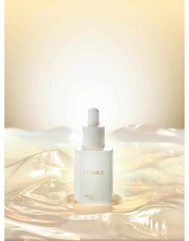 파뮤 일루미너스 벨벳 30mL 착용컷