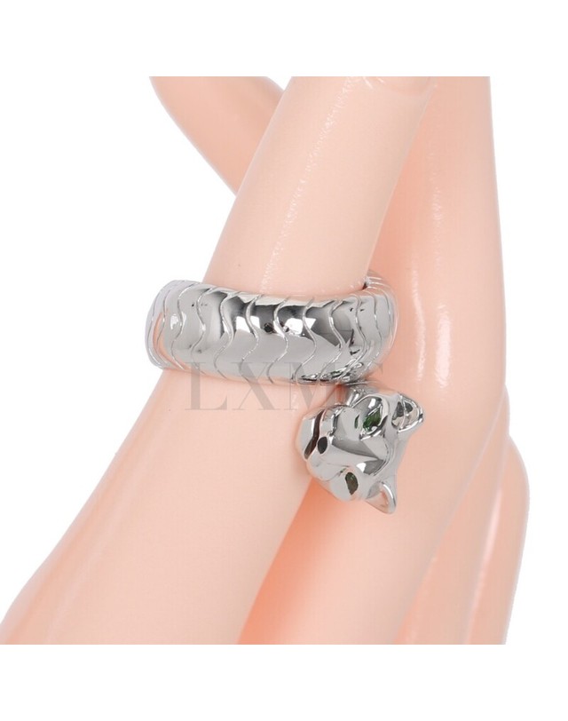 까르띠에 [중고명품] [중고명품] 까르띠에 팬더 드 링 까르띠에 팬더 반지 화이트골드 차보라이트 오닉스 착용컷