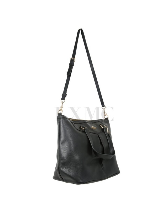 코치 [중고명품] [중고명품] 코치 플리트 레더 사첼백 블랙 토트 숄더백 F34680 착용컷