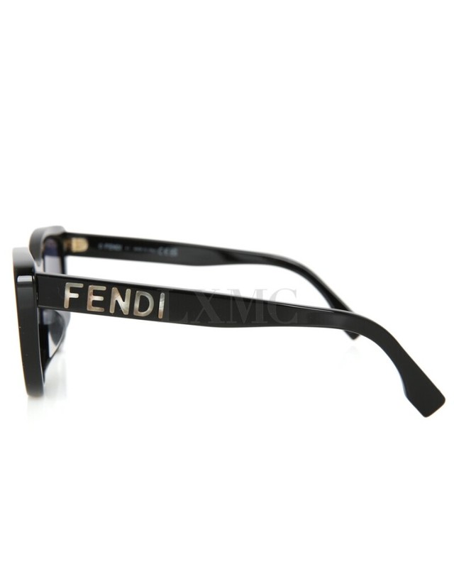 펜디 [중고명품] [중고명품] 펜디 선글라스 블랙 캣아이 FENDI 로고 선글 FE40087U 착용컷