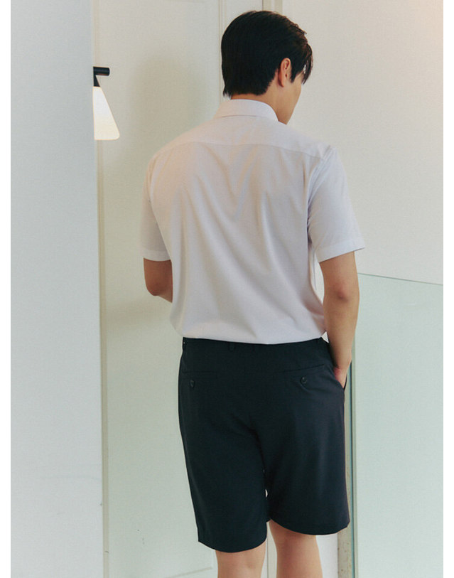앤드지 남성 카치온 핀턱 반바지_BOE2PH1001DGR 착용컷