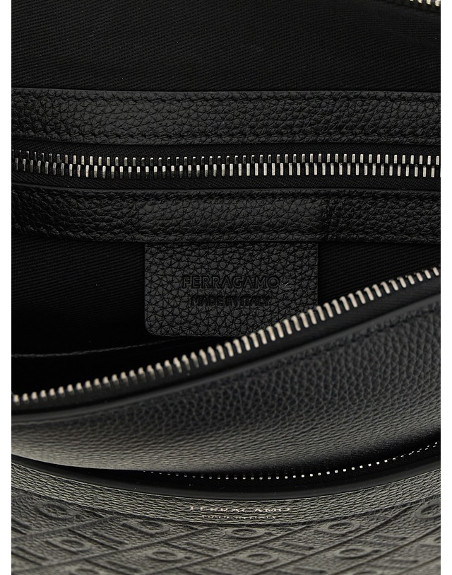 페라가모 [해외직구][페라가모]Ferragamo Monogram 크로스백 793969NERO 7530957 착용컷