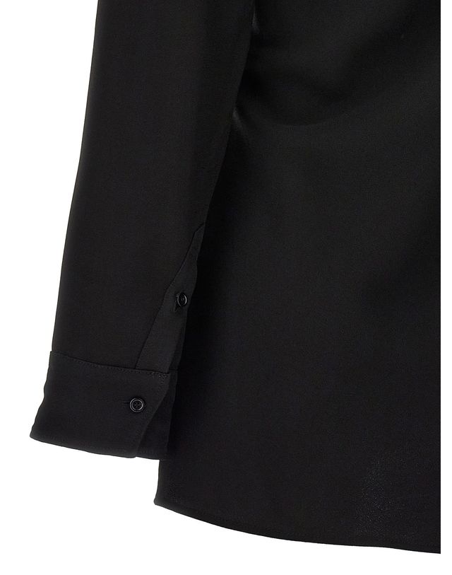자크뮈스 [해외직구][자크뮈스]La chemise Pablo 블라우스 24E241SH0621544BLACK 2523634 착용컷