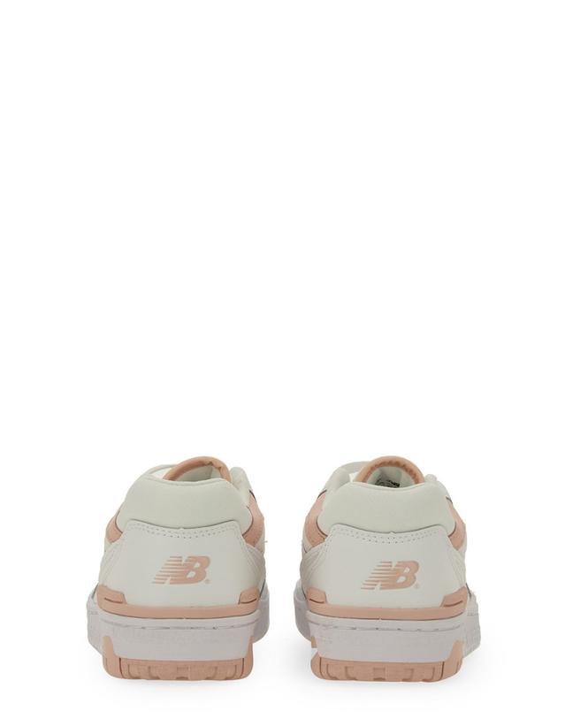 뉴발란스 [해외직구][뉴발란스]550 스니커즈 BBW550BP_WHITE 2241287 착용컷