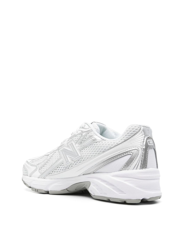 뉴발란스 [해외직구][뉴발란스] 스니커즈 U740WM2WHITE/SILVER 7428474 착용컷