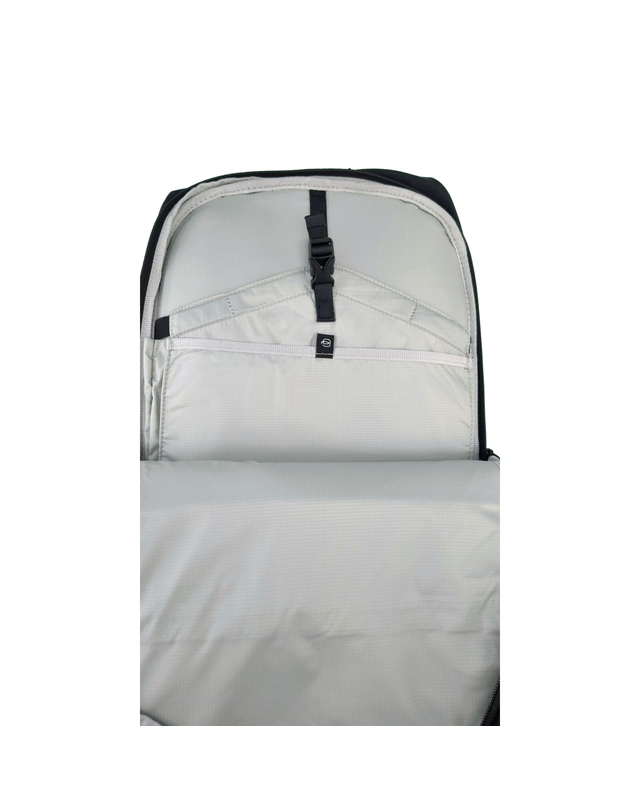 피콰드로 [해외직구][피콰드로] 백팩 CA6236W124N 6363486 착용컷