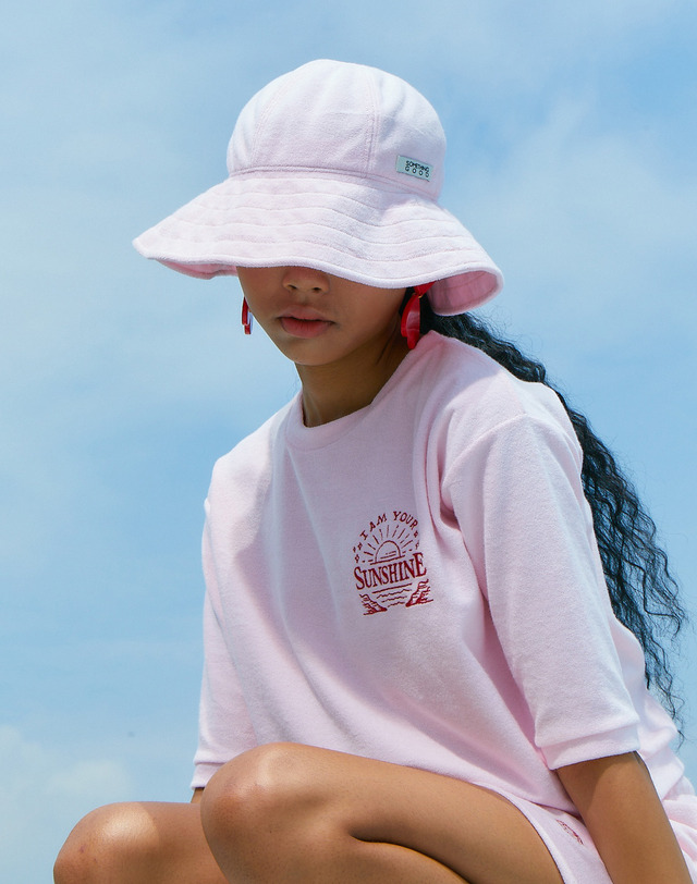 썸띵굿 SUNSHINE Terry Bell Bucket Hat 착용컷
