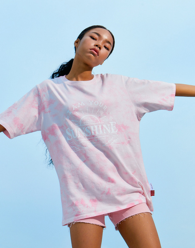 썸띵굿 STG x CDC TIEDYE T-Shirts PINK 착용컷