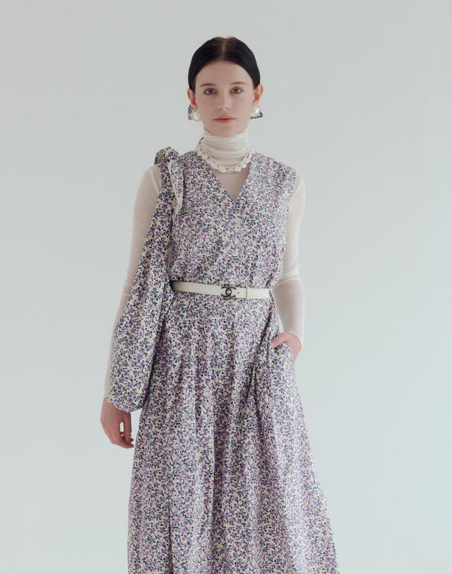 썸띵굿 RANNY Floral Dress_GREEN 퍼플 착용컷