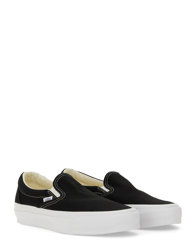 반스 [해외직구][반스]SLIP-ON PREMIUM 98 스니커즈(유니섹스) VN000CSE_BA21 5253847 착용컷