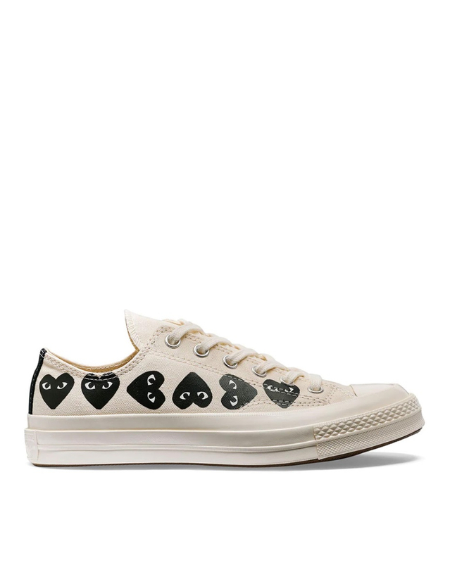 꼼데가르송 [해외직구][꼼데가르송 X 컨버스]CHUCK 70 MULTI HEARTS 스니커즈(유니섹스) AZ-K126-001_2 6635061 착용컷