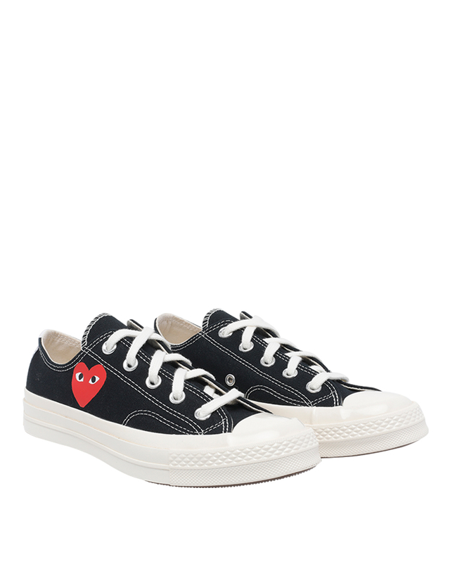 꼼데가르송 [해외직구][꼼데가르송 X 컨버스] 스니커즈 K128W1 6999177 착용컷