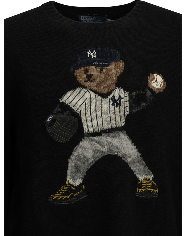 폴로 랄프로렌 [해외직구][폴로랄프로렌]Polo Bear x Yankees 니트 710B27162001POLO BLACK MULTI 7574627 착용컷