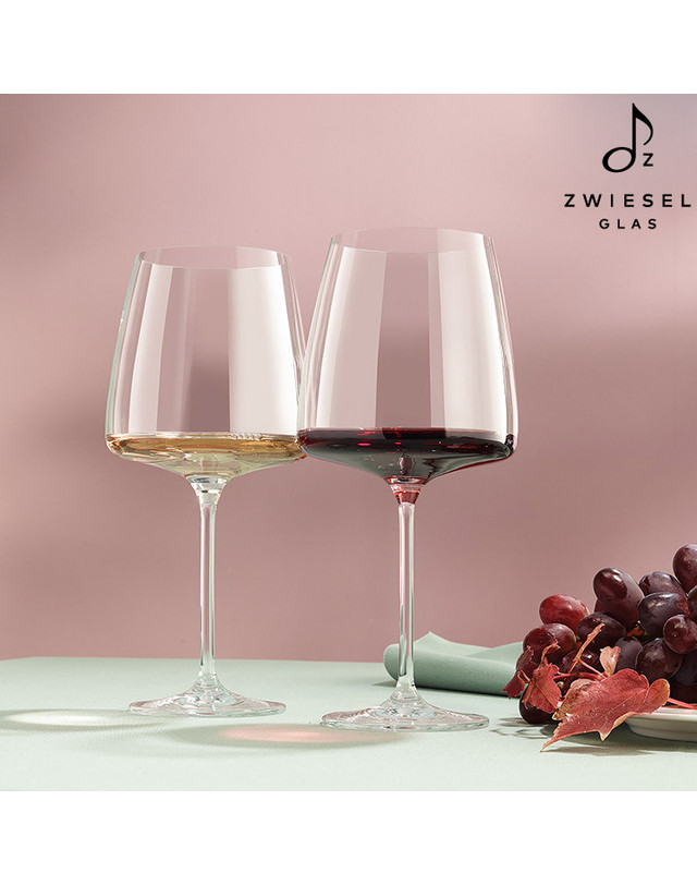 쇼트즈위젤 [즈비젤글라스] 비비드 센스 버건디 와인잔 (710ml) 2p 착용컷