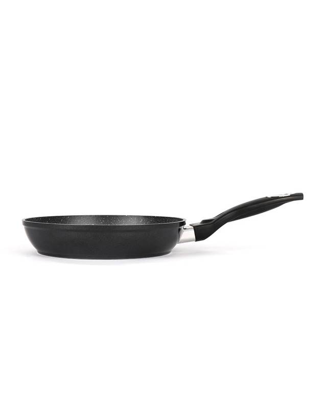 비알케이 [BRK] 스마트마블 후라이팬 24cm 착용컷