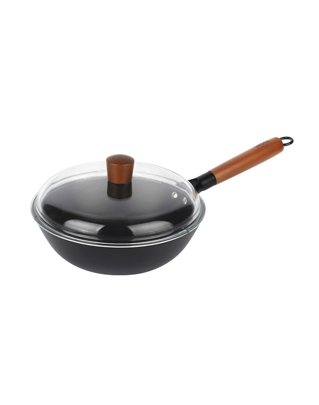 볼 [WOLL] 아이언 무쇠주물 라이트 WOK 프라이팬 착용컷