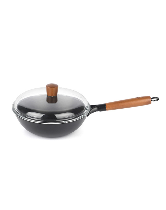 볼 [WOLL] 아이언 무쇠주물 라이트 WOK 프라이팬 착용컷