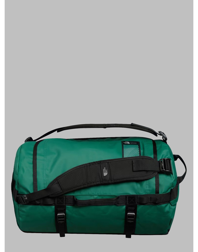 노스페이스 [해외직구][노스페이스]Duffel Base Camp 여행가방 NF0A52ST_S9W1 7533324 착용컷