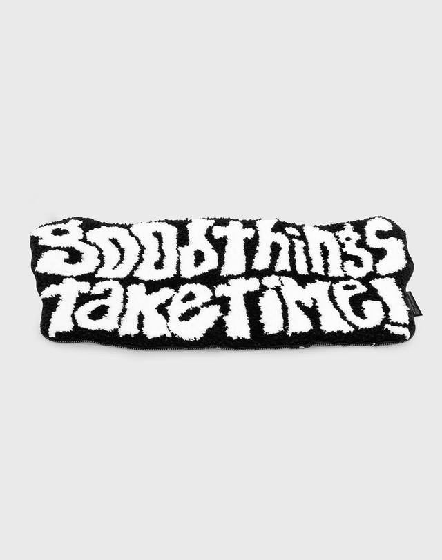 어프어프 GOOD THINGS TAKE TIME-BLACK(러그) 착용컷