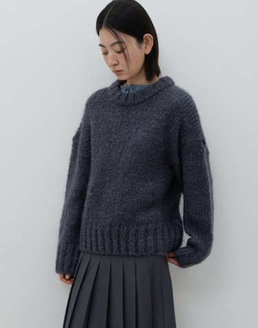 HANDMADE LOOSE FIT SWEATER / CHARCOAL