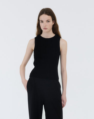 RIBBED SLIM SLEEVELESS TOP / BLACK