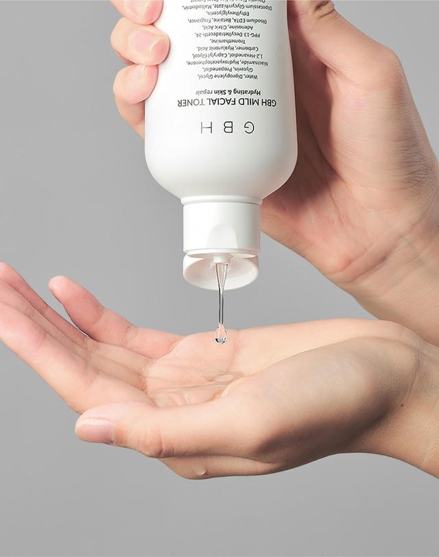 지비에이치 코스메틱 마일드 페이셜 토너 250ml 착용컷