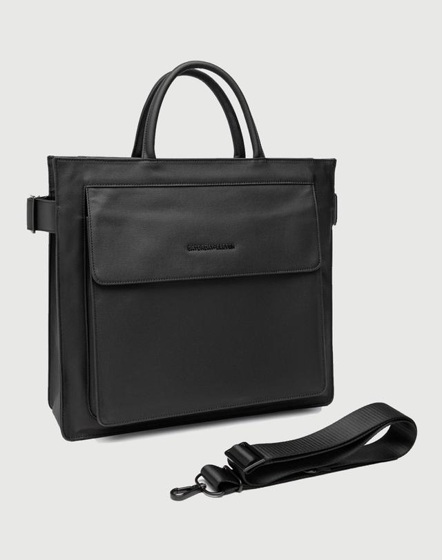 세러데이일레븐 NO.16 TRENCH TOTE BAG - BLACK 블랙 착용컷