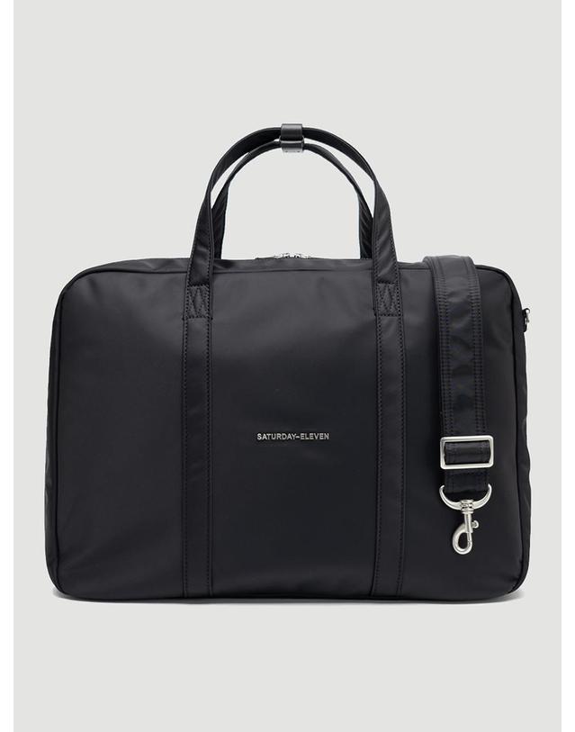 세러데이일레븐 NO.19 GATE U TOTE BAG 블랙 착용컷