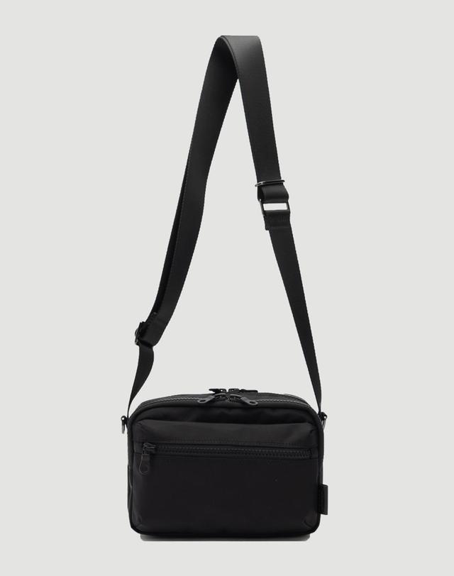세러데이일레븐 NO.27 RB MINI CROSS BODY BAG - BLACK 블랙 착용컷