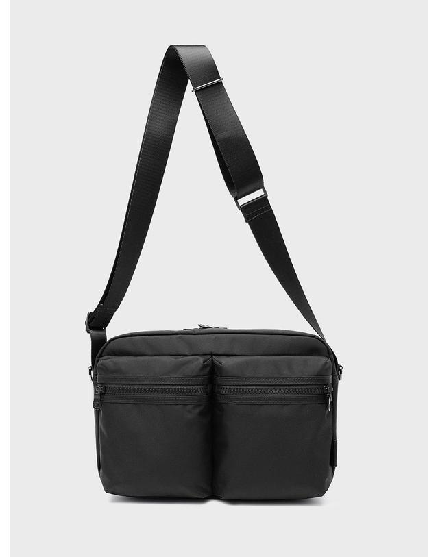 세러데이일레븐 NO.29 RAR 2-POCKET CROSS BODY BAG 블랙 착용컷