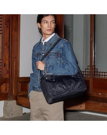 NO.11 U CROSS BODY BAG _ BLACK