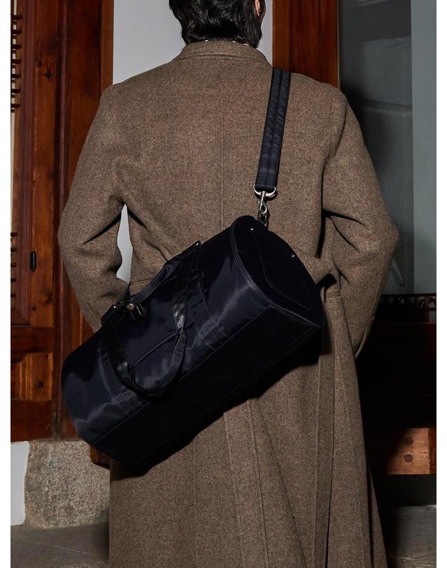 세러데이일레븐 NO.12 U BOSTON BAG - BLACK 블랙 착용컷