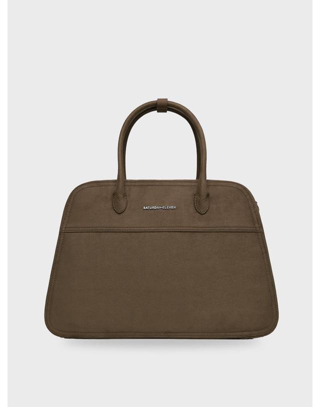세러데이일레븐 NO.5 NUEVO TOTE BAG_ESPRESSO 브라운 착용컷