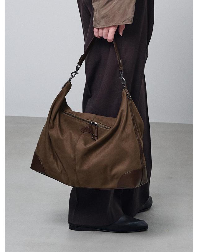 세러데이일레븐 NO.57 VERRAZZANO SHOULDER BAG_ESPRESSO 브라운 착용컷