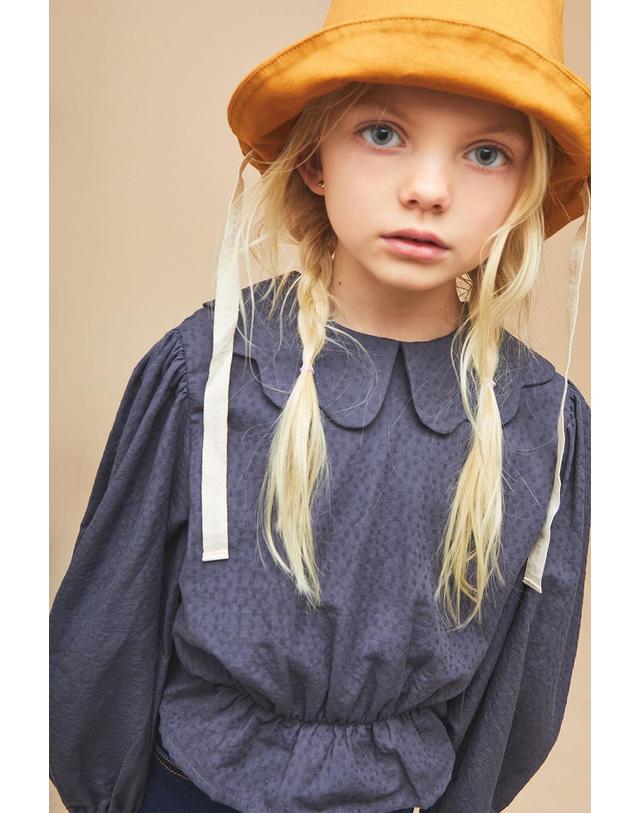 미포넷 [MIPOUNET] 미포넷 키즈 블라우스 CALIE JACQUARD BLOUSE MPI23.253.JAC001.04 착용컷