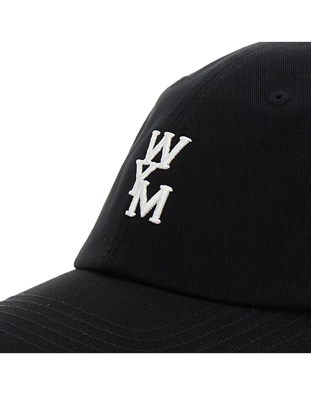 우영미 25SS 로고 자수 볼캡 블랙 W251AC51 661B 착용컷