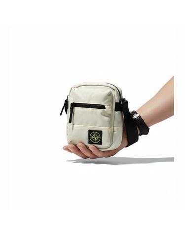 스톤아일랜드 9200011 Resin Treated Cordura 1500 Pouch Bag K2S15 S0075 V0093 레진 트리티드 코듀라 파우치백