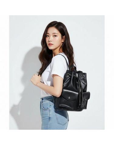 아디다스 여성용 클래식 스포츠 숄더 백 KW4750