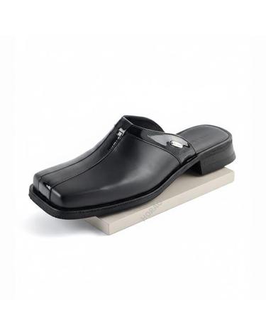 아워레가시 BLUNT MULE TOP DYED BLACK LEATHER A2247ST 블런트 뮬