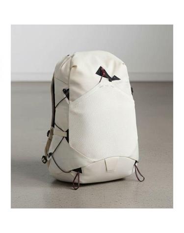 클라터뮤젠 26FW 스크림너 백팩 20L 푸티그레이 10583883