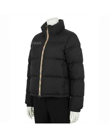 버버리 26FW Check Tape EmblemSide Puffer Jacket 8110250 체크 테이프 앰블사이드 푸퍼 자켓