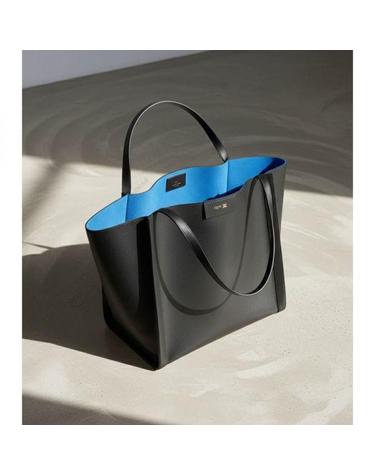 셀린느 26 MEDIUM CUBE BAG IN SUPPLE CALFSKIN 123422T83 38NO 카프스킨 미디엄 큐브 백