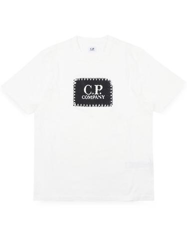 CP컴퍼니 남성 라벨 로고 프린팅 반팔화이트 RCCMTS723A 005100W 103