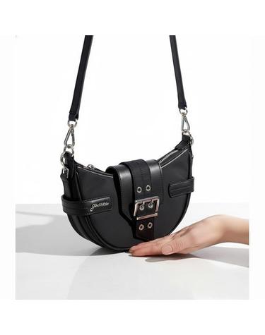 가니 BLACK SMALL BUCKY CROSSBODYBAG A6134 099 블랙 스몰 버키 크로스바디백