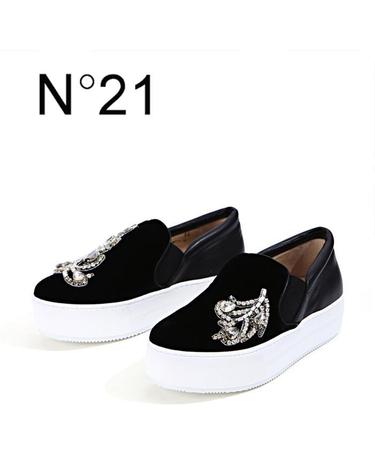 N21 8631 VELLU NERO 주얼장식 슬립온